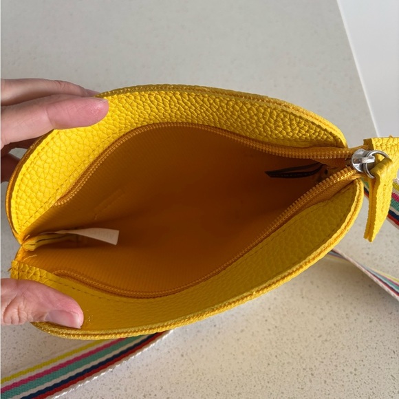 Nordstrom Belt Bag Fanny Pack Crossbody Purse Rainbow Strap 39" Yellow Pebbled - Picture 8 of 9